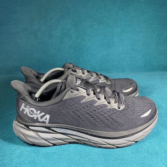 ❌SOLD❌Size 11 - Men’s Hoka One Clifton 8 black shoes - Picture 3 of 9